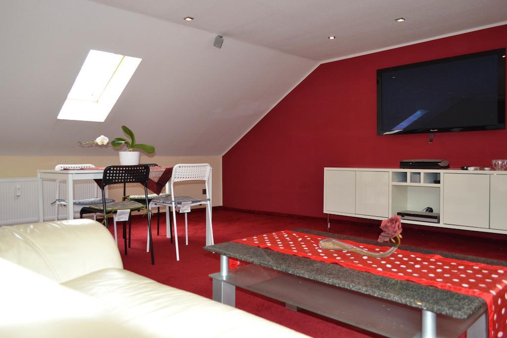 Loft Apartments Pulheim Phòng bức ảnh